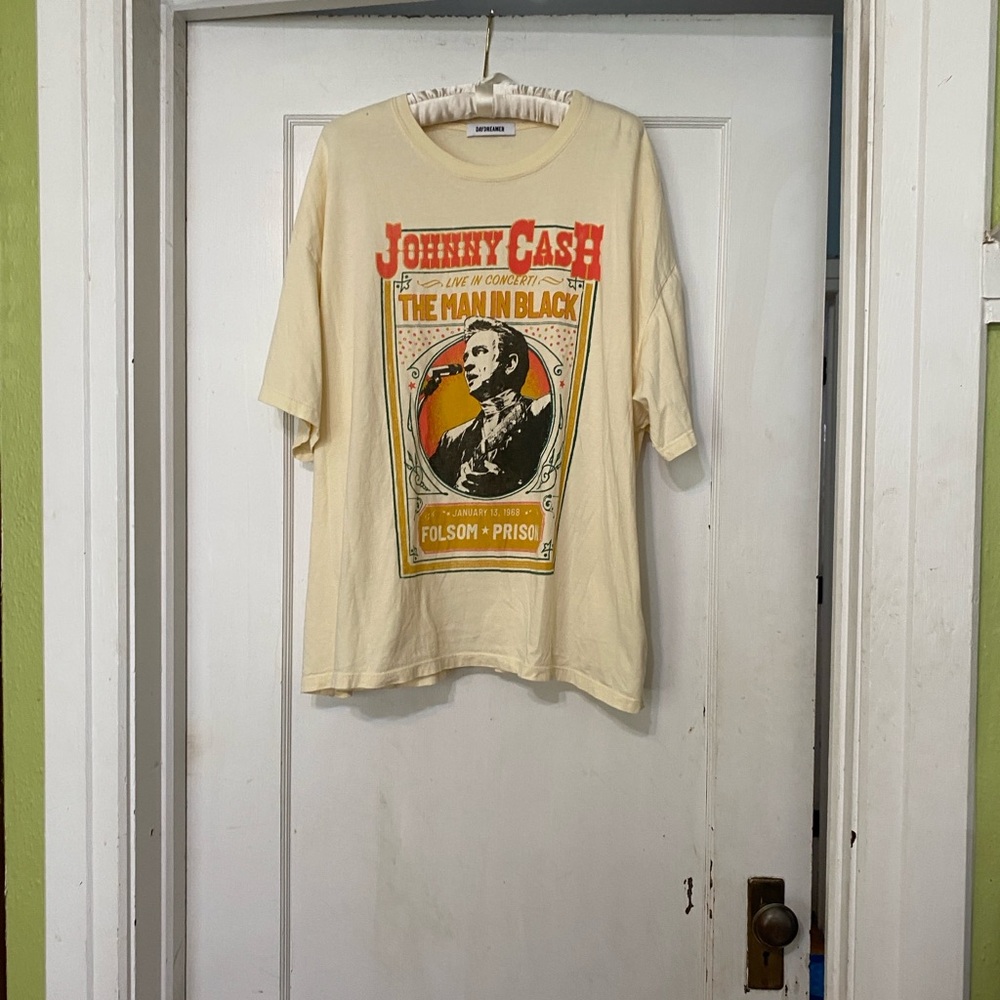 DAYDREAMER TSHIRT